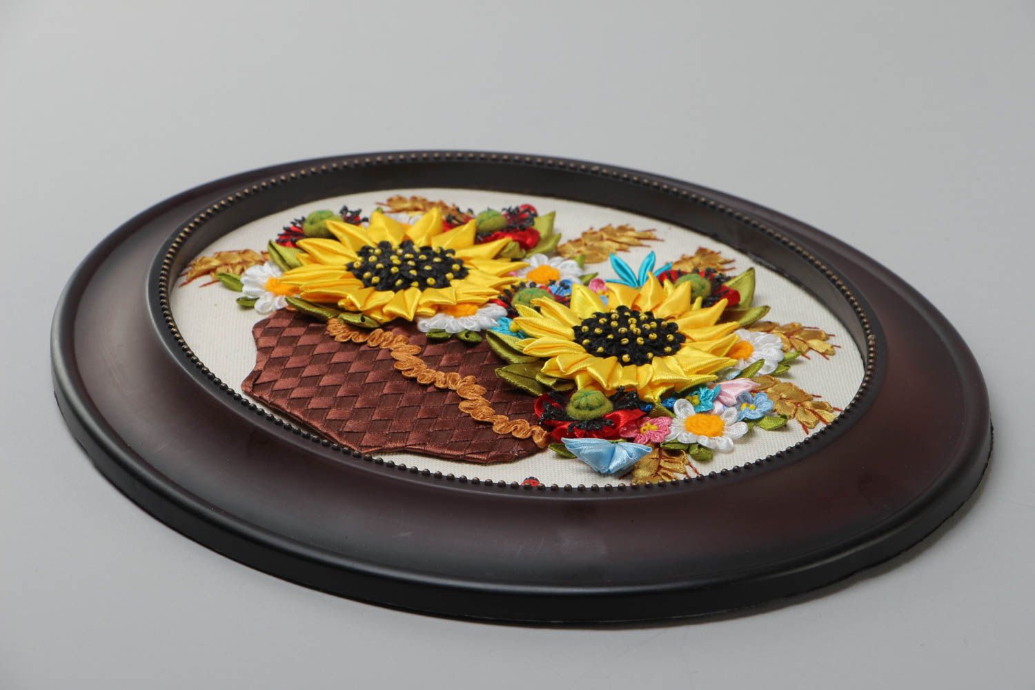 Handmade oval wall picture embroidered with satin ribbons with frame Sunflowers photo 4