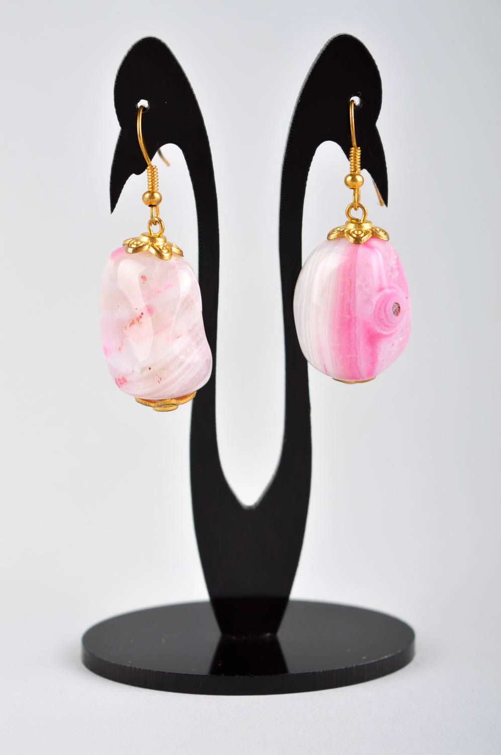 Zarte handgemachte Ohrringe Naturstein Schmuck in Rosa Juwelier Modeschmuck foto 2