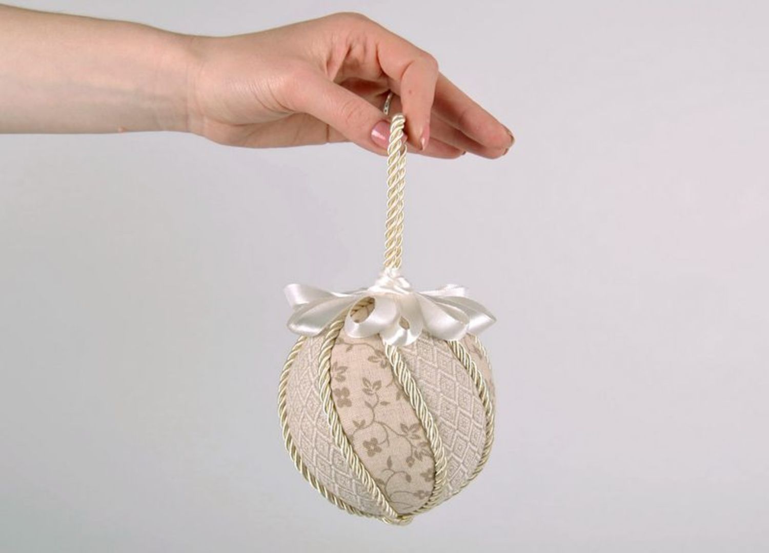 Elemento de decoración de año Nuevo, adorno del árbol de Navidad, bola blanca foto 5