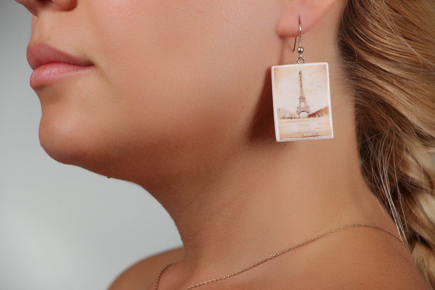 Ohrringe aus Polymerton mit Abbildung vom Eiffelturm foto 5