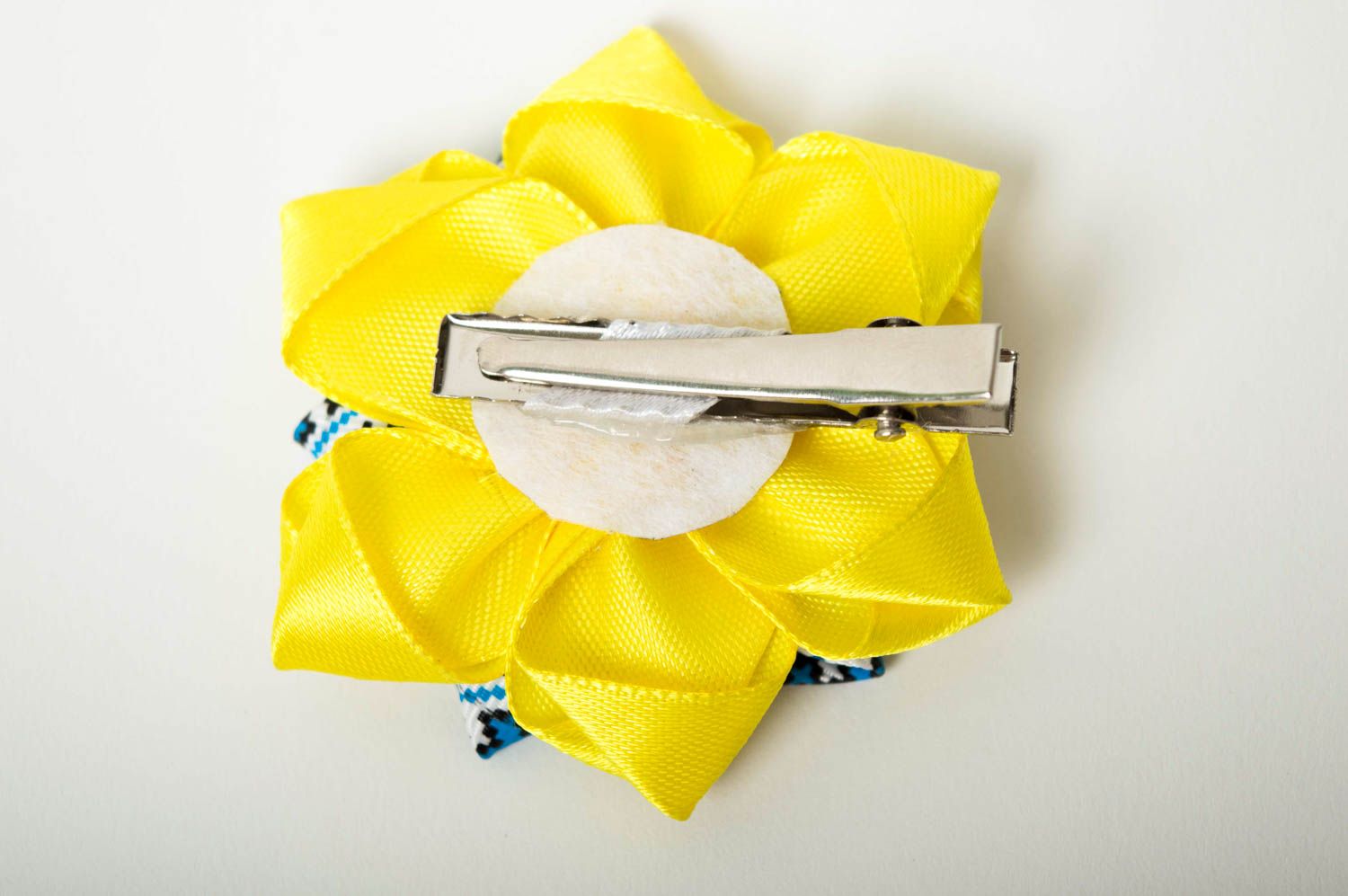 Bright handmade textile hair clip childrens flower barrette fashion trends photo 3