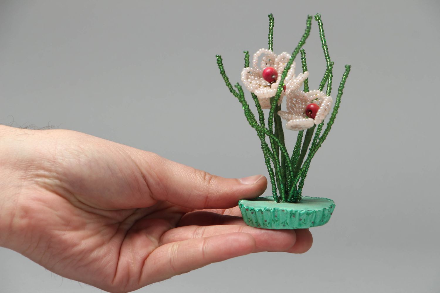 Fleurs artificielles en perles de rocaille faites main photo 4