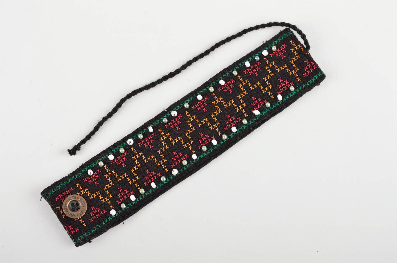 Bracelet textile Bijou fait main avec broderie foncé Accessoire femme ethno photo 2