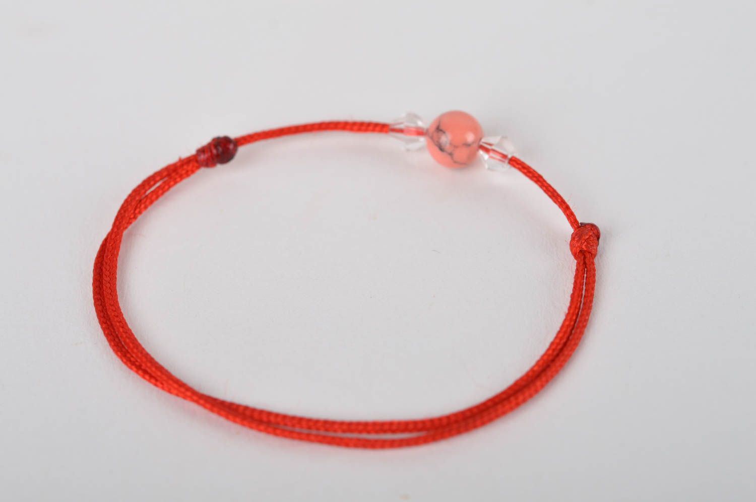 Pulsera artesanal de hilo rojo pulsera con cuentas accesorio para mujer  foto 5