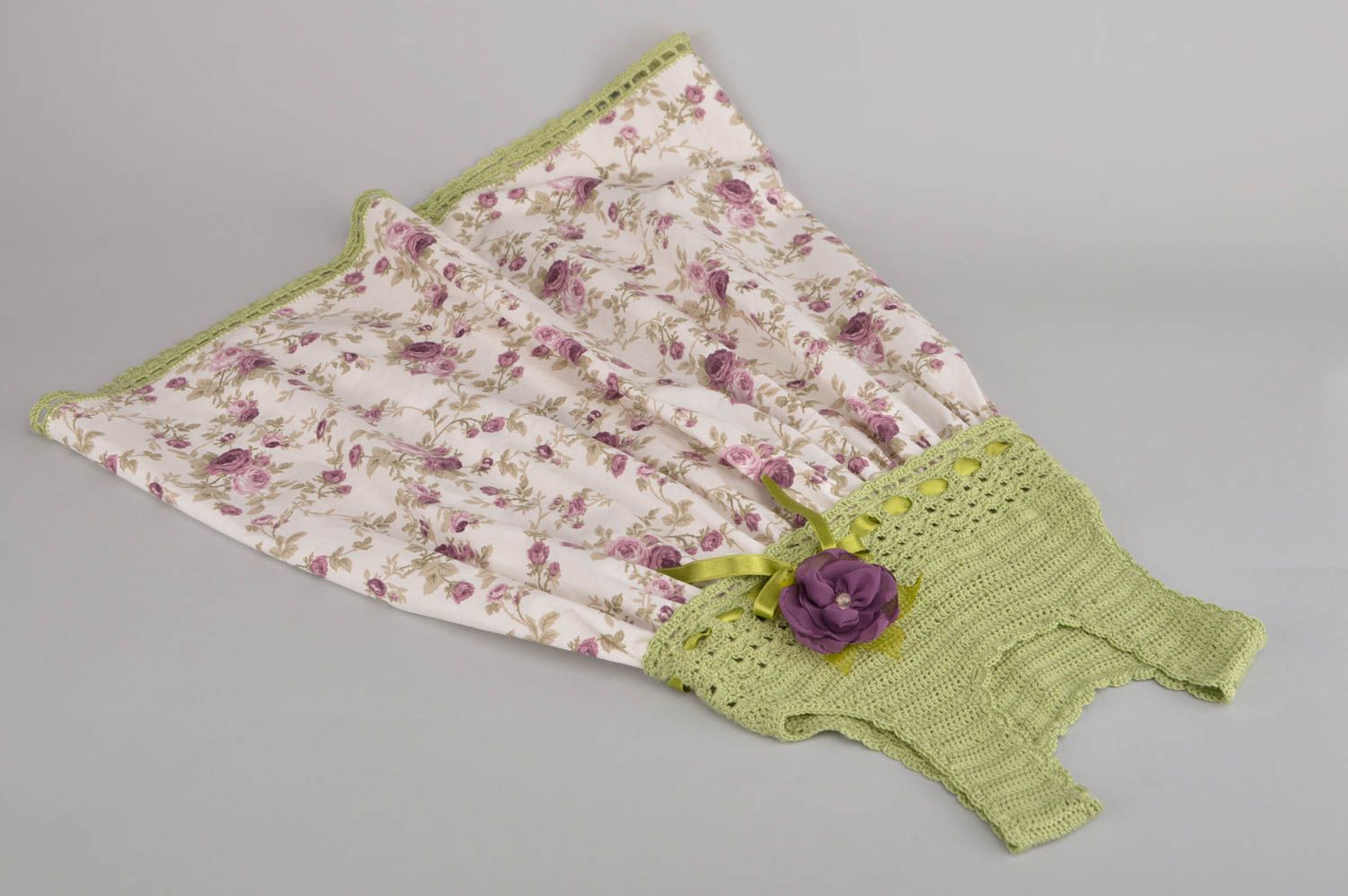Robe tricotée au crochet fils acryliques coton à fleurs vert mauve faite main photo 4