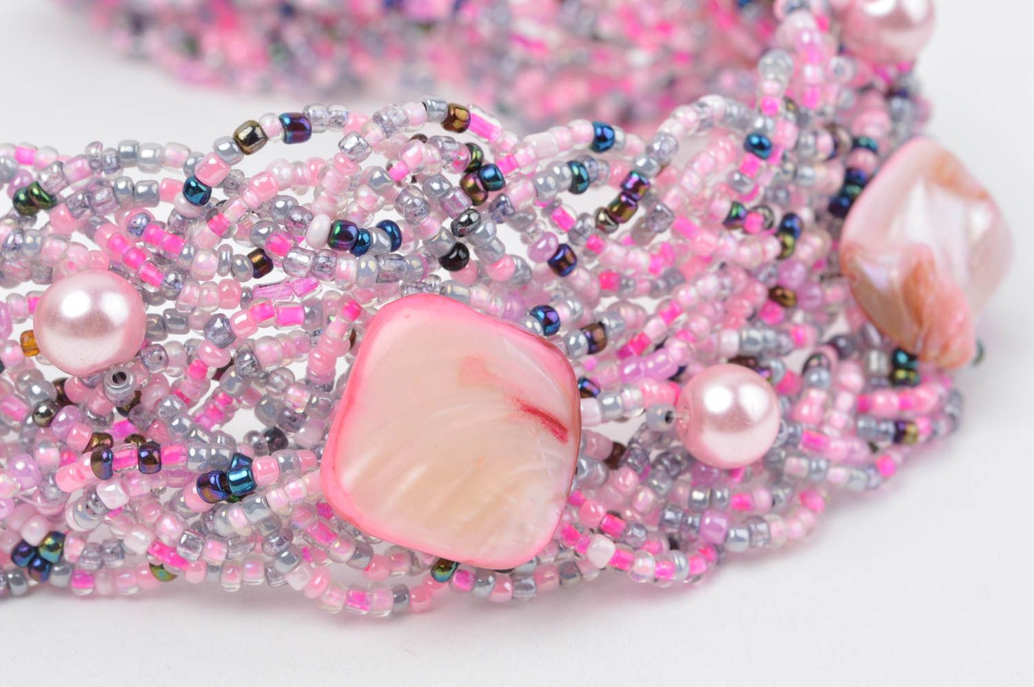 Украшение ручной работы розовое ожерелье из бисера необычное колье из бисера фото 4