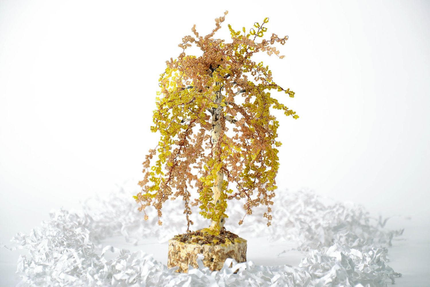 Petit arbre décoratif Bouleau en perles de rocailles photo 4