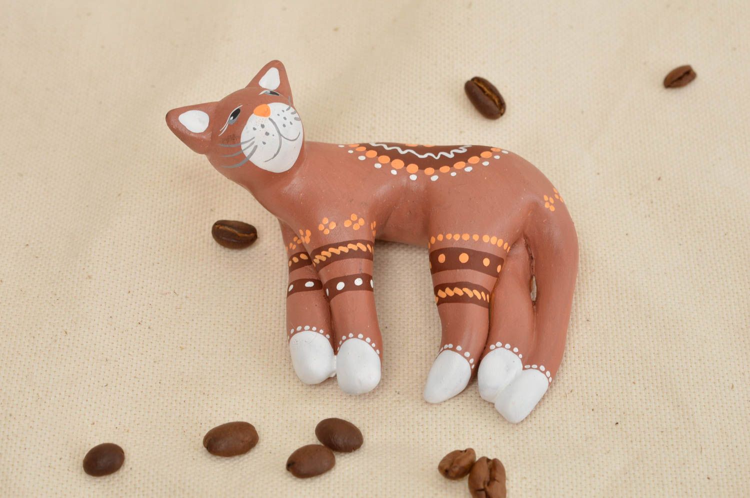 Figurine en céramique avec peinture faite main décoration originale Chat brun photo 1