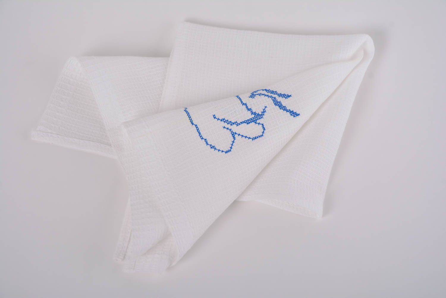 Handmade decorative white natural cotton dinner napkin with blue embroidery photo 4