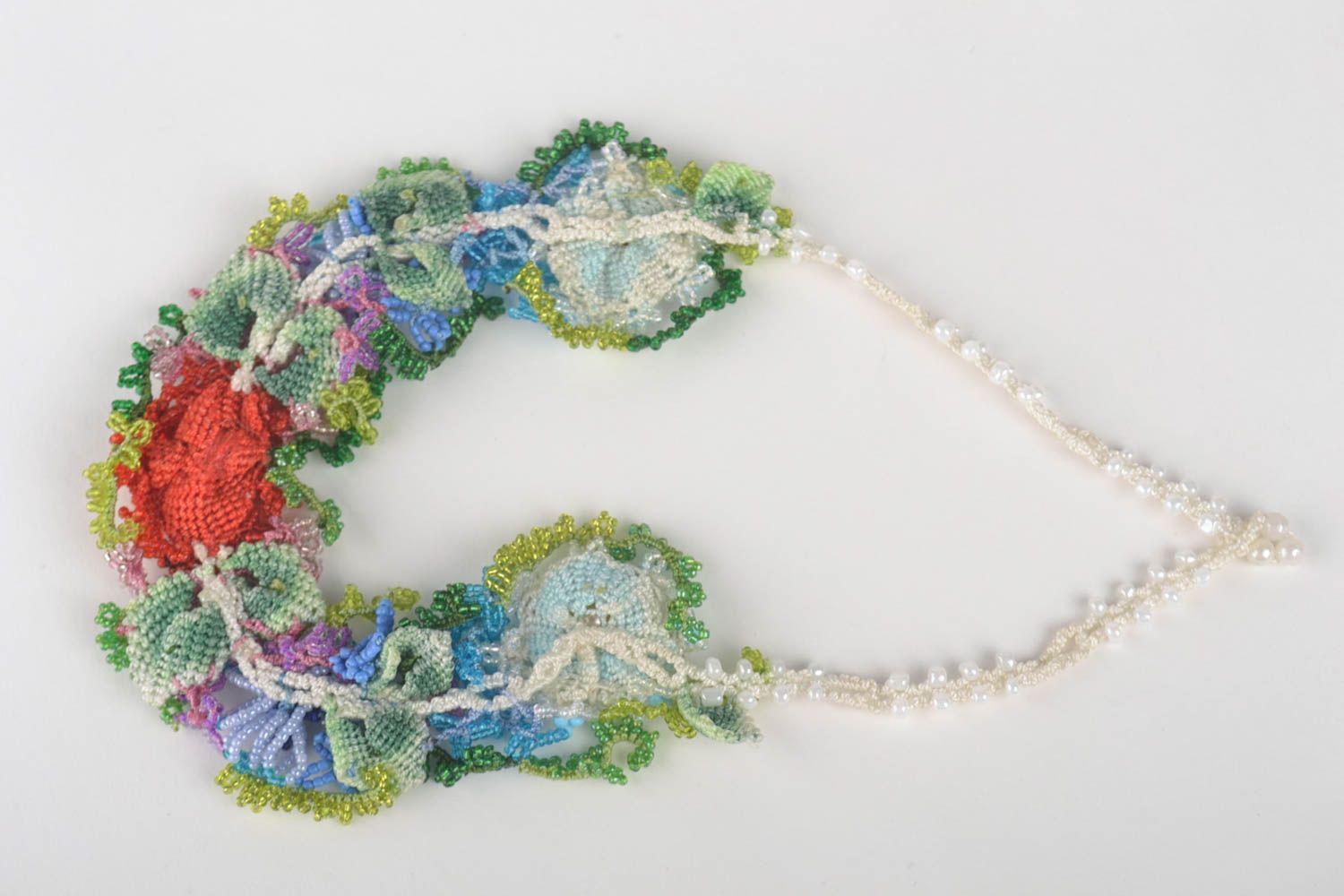 Collier fleurs Bijou fait main perles rocaille fils macramé Accessoire femme photo 3