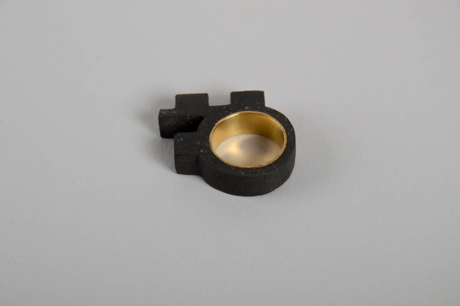 Черное кольцо ручной работы красивое кольцо из бетона кольцо из латуни фото 4