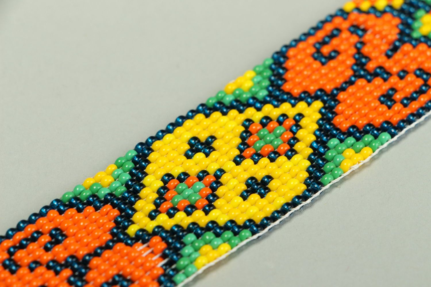 Bracelet made of Czech beads photo 4