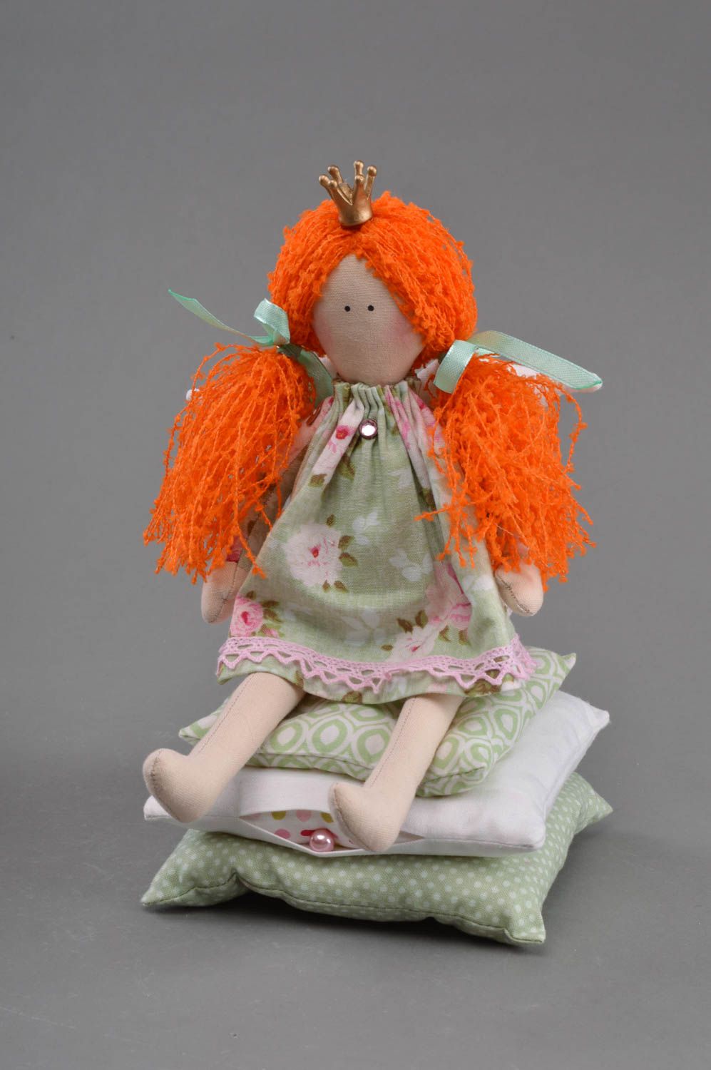 Авторская тканевая кукла из хлопка Рыжеволосая принцесса на горошине хэнд мэйд фото 1