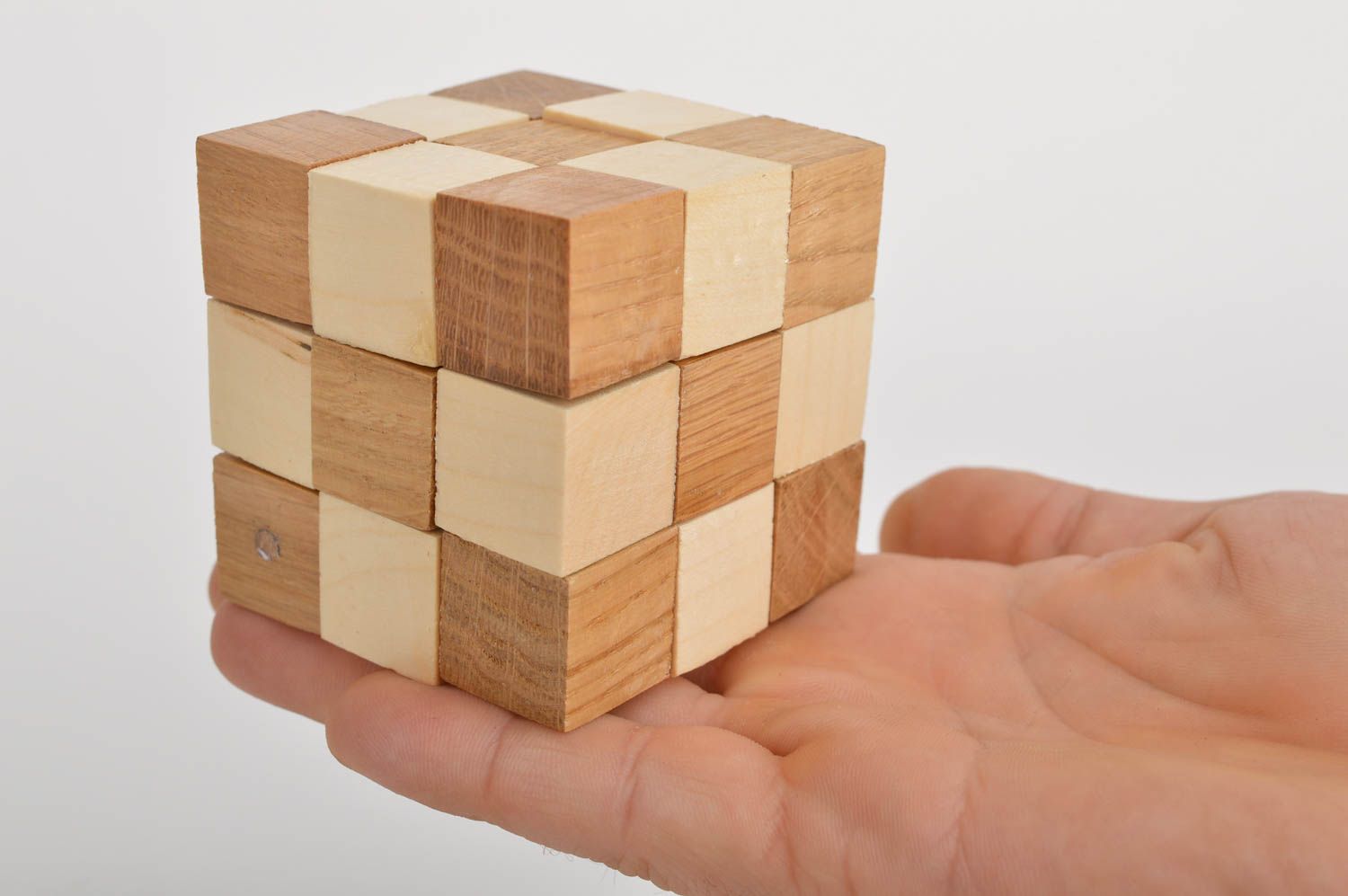 Игрушка ручной работы деревянный кубик игрушка из дерева от 3 лет Змейка фото 5