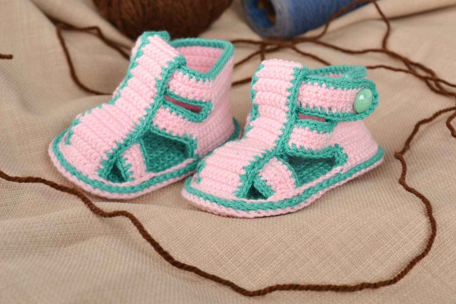 Chaussons bébé fait main Nu-pieds enfant Chaussures bébé tricot au crochet fille  photo 3