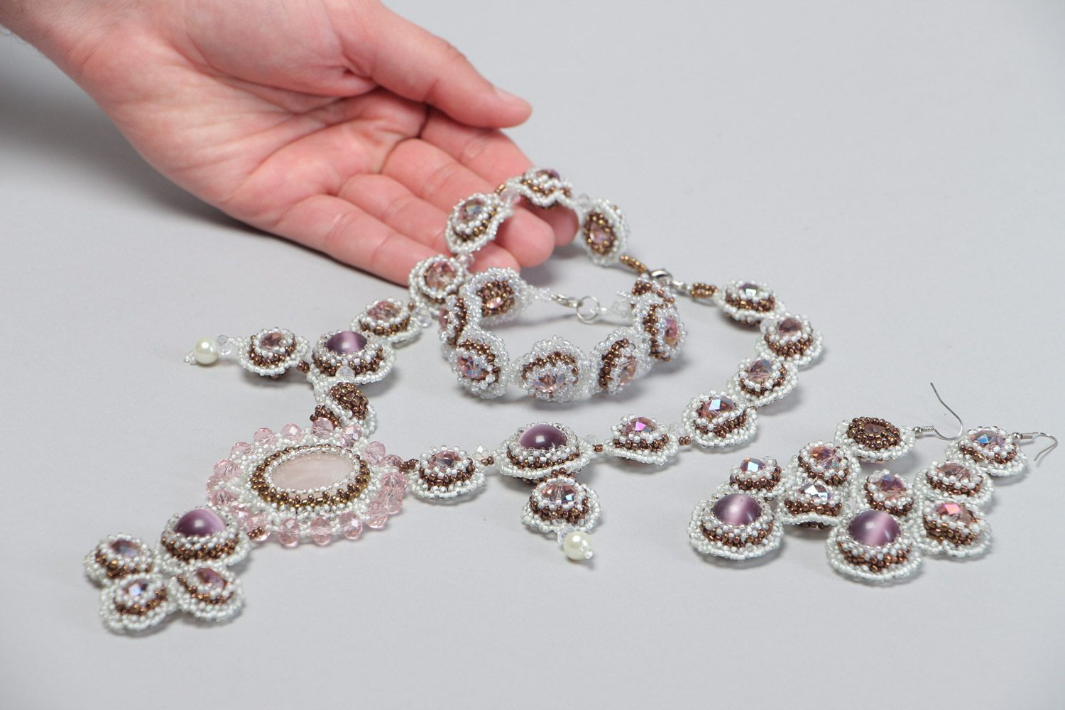 Комплект украшений из бисера колье браслет и серьги с натуральными камнями хенд мейд фото 5