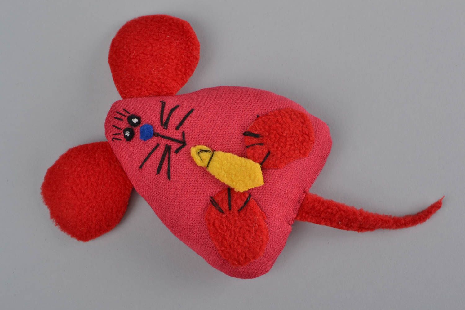 Peluche faite main petite souris rouge en fleece et jersey cadeau pour bébé photo 3