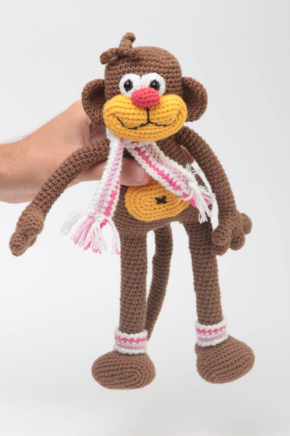 Игрушка крючком ручной работы мягкая игрушка детская игрушка в виде обезьянки фото 5