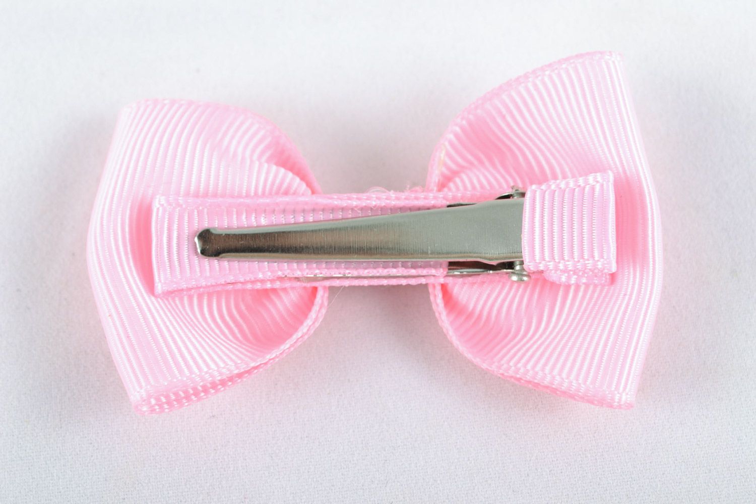 Handmade beautiful pink hairpin in the form of ribbon bow stylish hair accessories photo 3