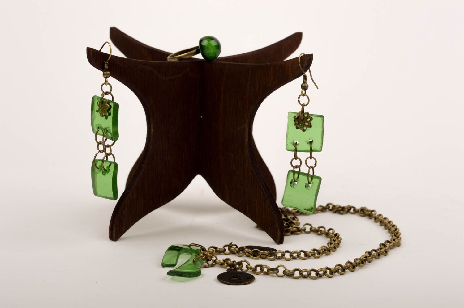Boucles d'oreilles Collier fait main Bague fantaisie en verre vert cadeau photo 5