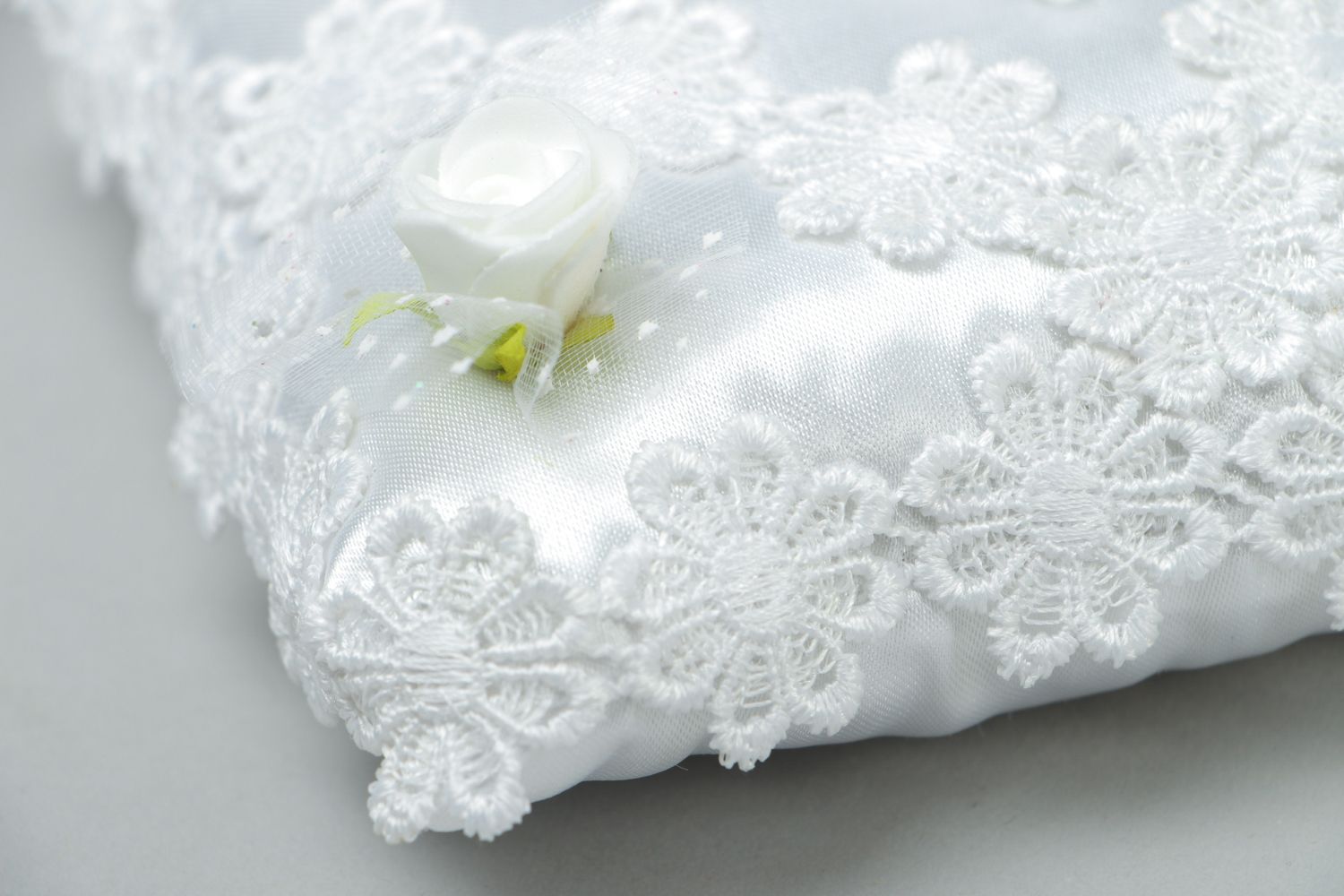 Handmade fabric wedding ring pillow photo 2