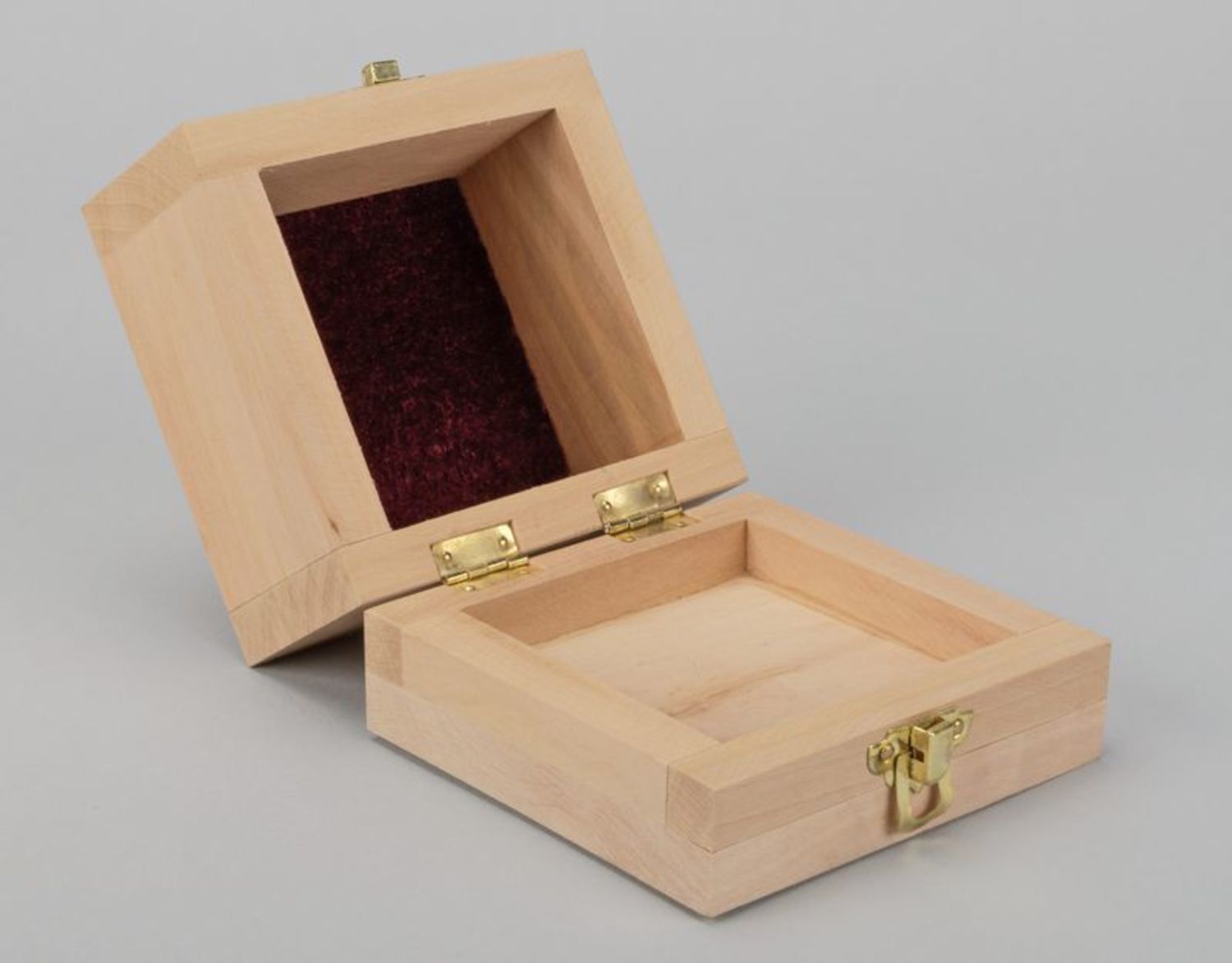 Boîte rectangulaire en bois brut photo 4