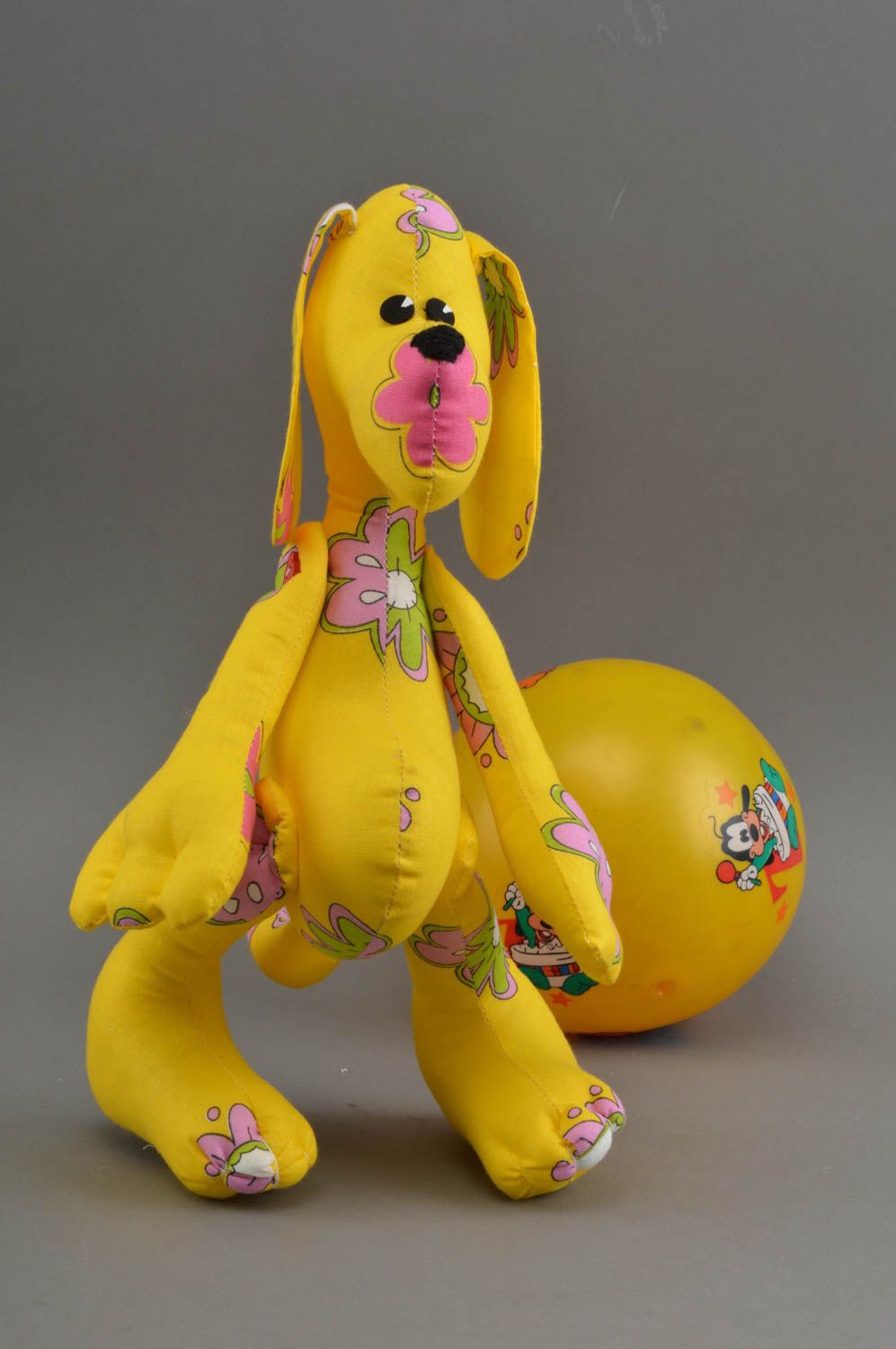 Мягкая игрушка пес желтый с цветами красивый необычный яркий небольшой хэнд мейд фото 1