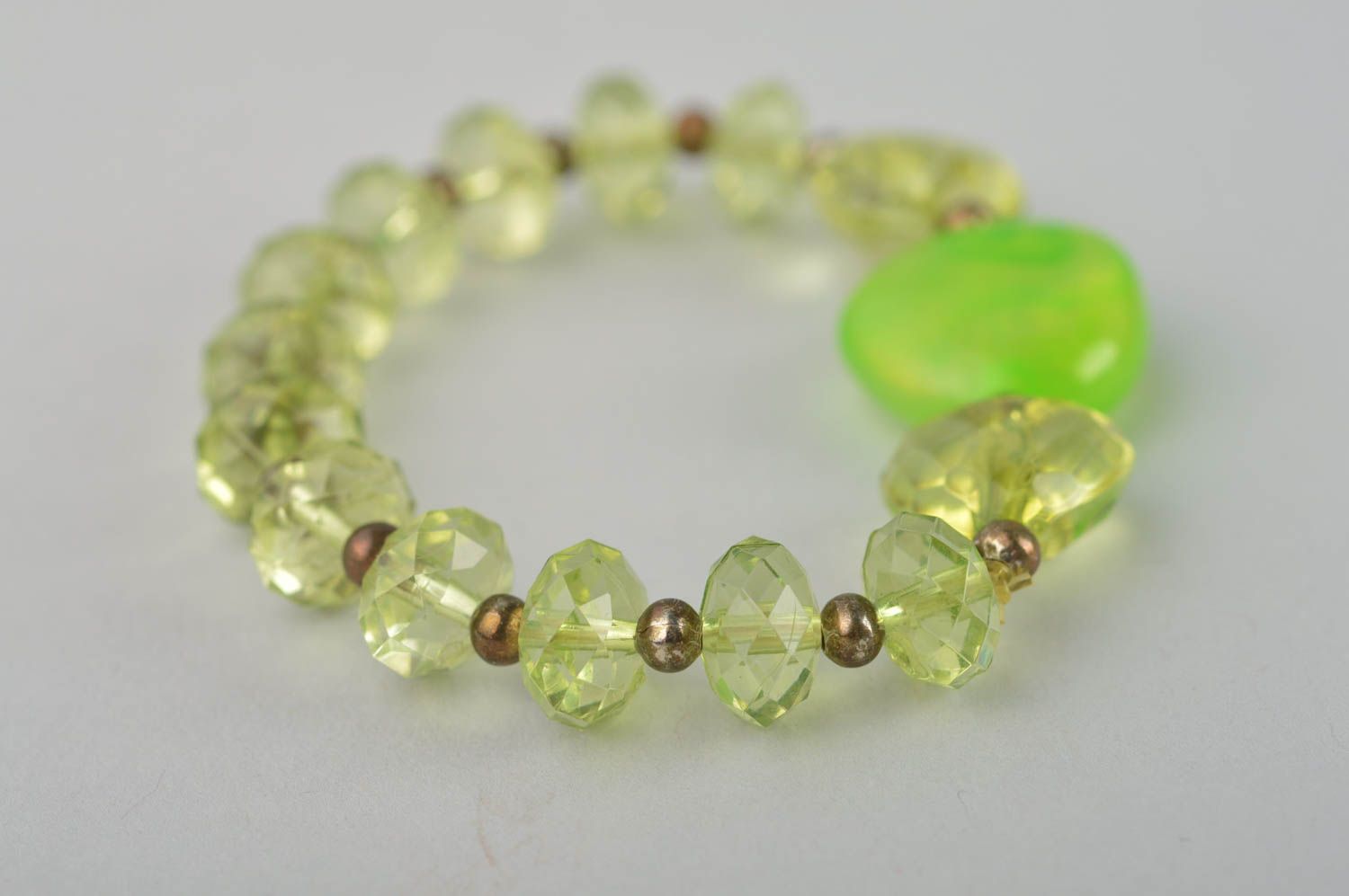 Bracelet perles fantaisie Bijou fait main plastique vert Cadeau pour fille photo 4