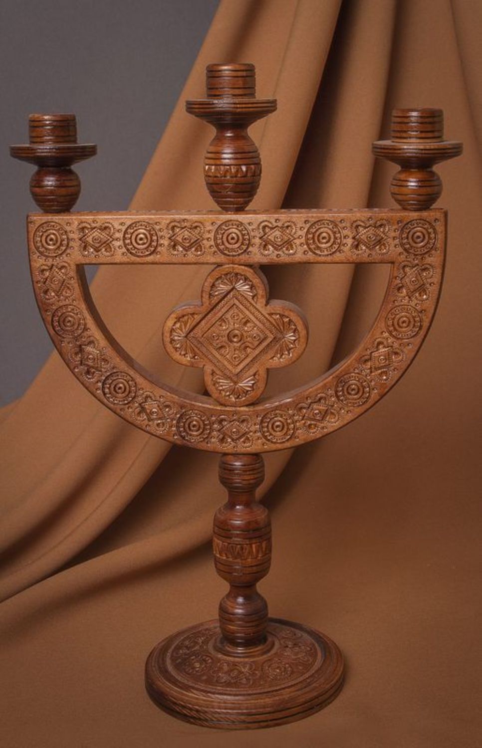Wooden candlestick for 3 candles photo 1