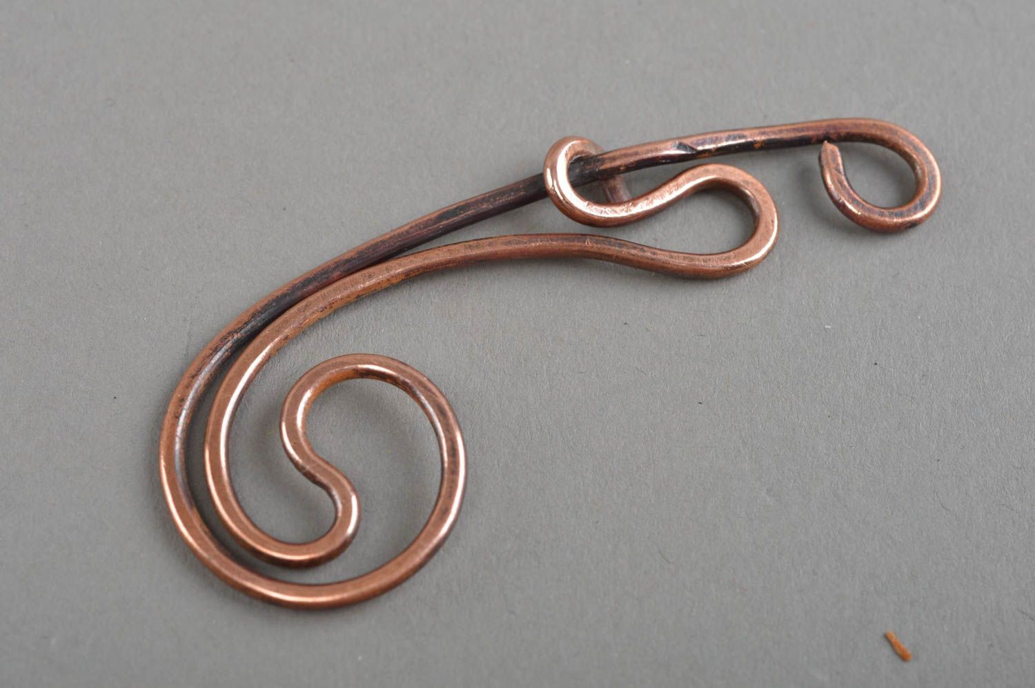 Handmade beautiful forged keychain metal designer souvenir copper keychain photo 4