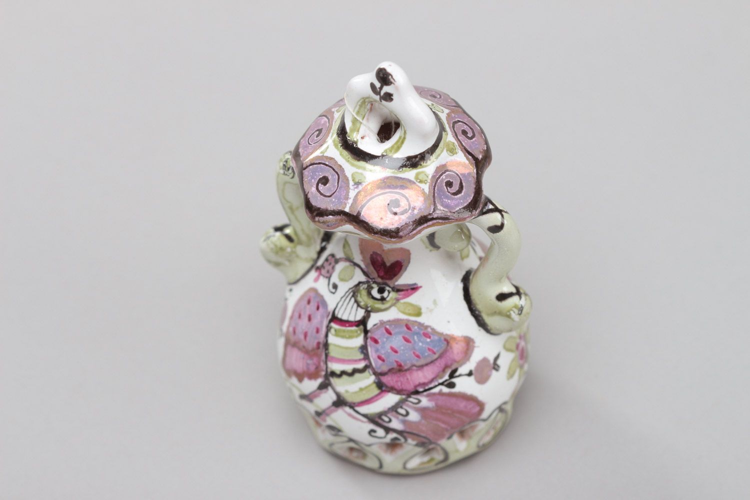 Декоративный керамический колокольчик с покрытием эмалью ручной работы с птицей фото 4
