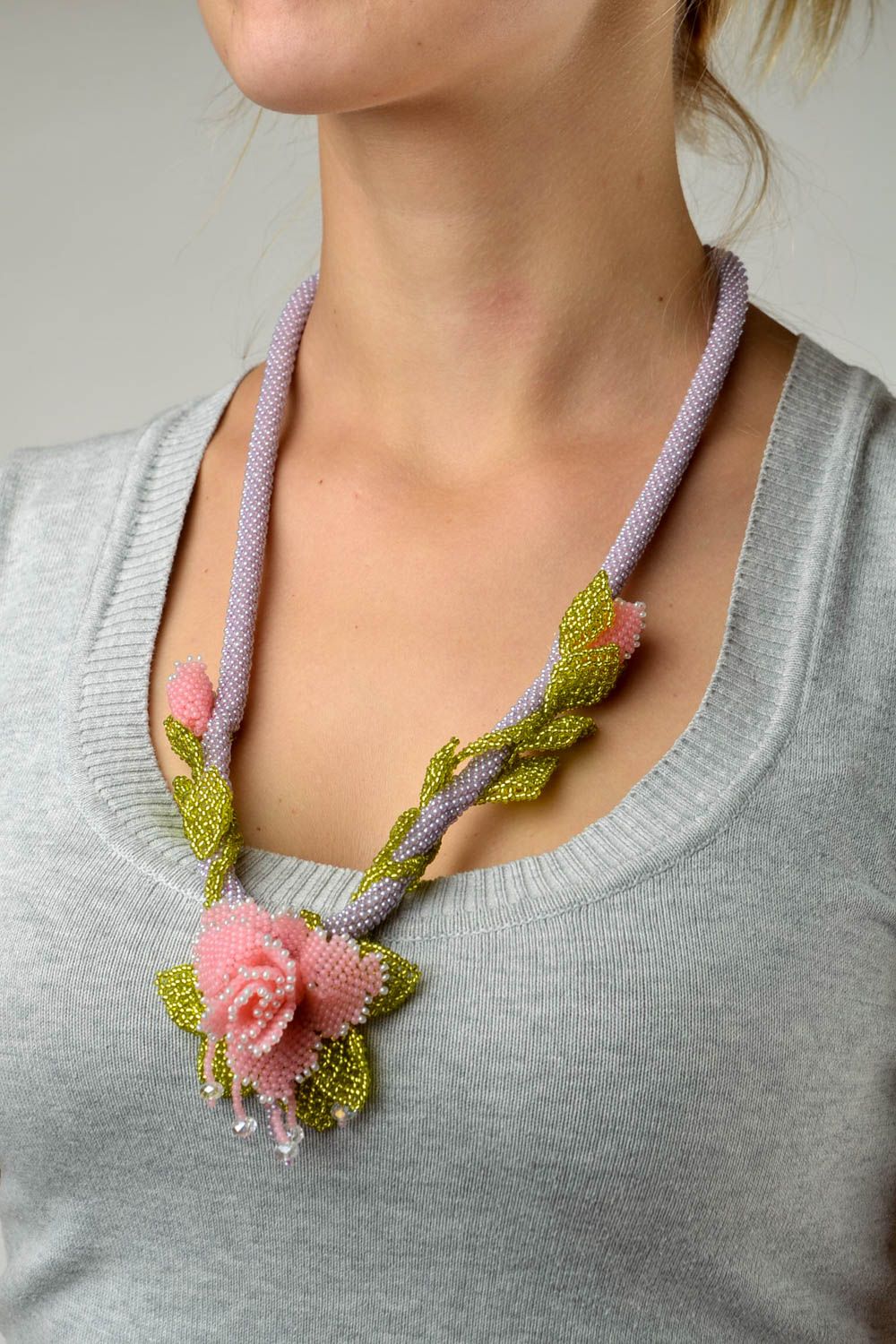 Collier spirale Bijou fait main perles de rocaille roses Cadeau pour femme photo 1