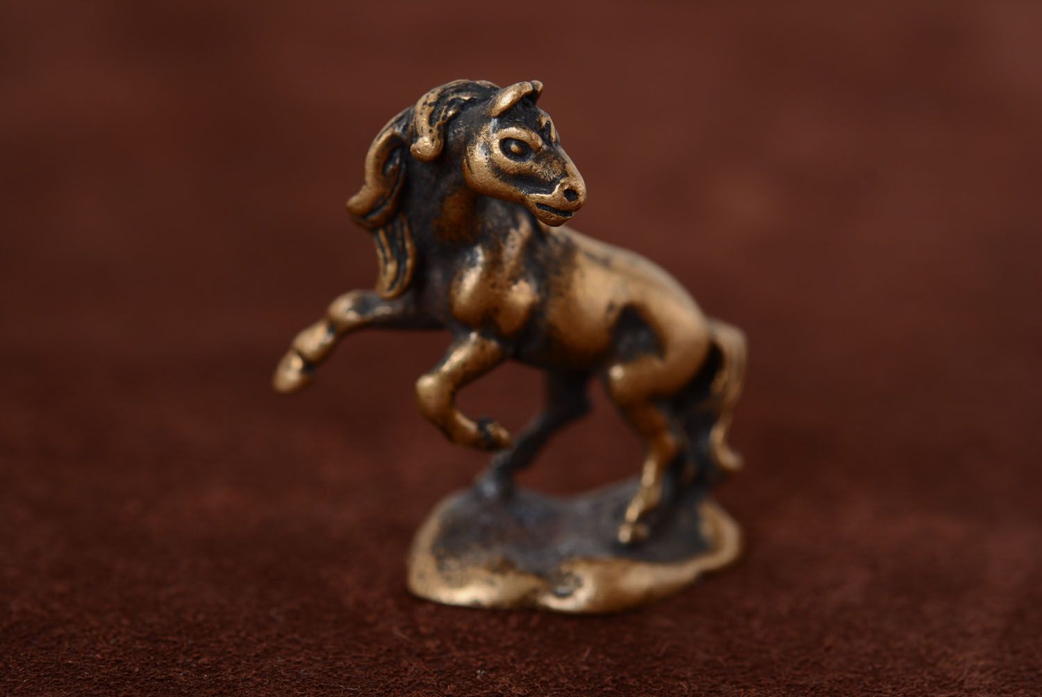Figurine en bronze de cheval faite main  photo 4