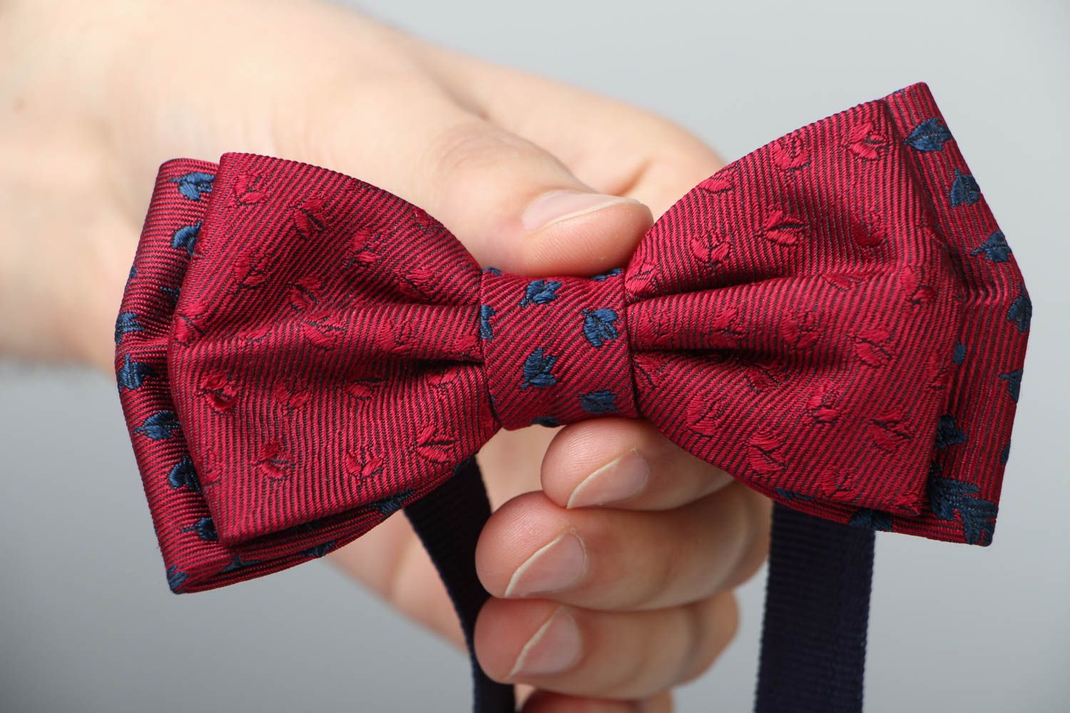 Бардовый галстук-бабочка унисекс фото 4