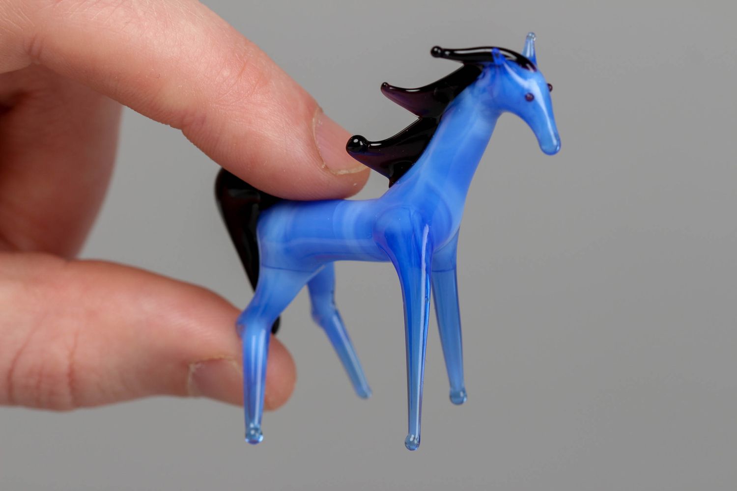 Фигурка из стекла лэмпворк Синяя лошадка фото 4