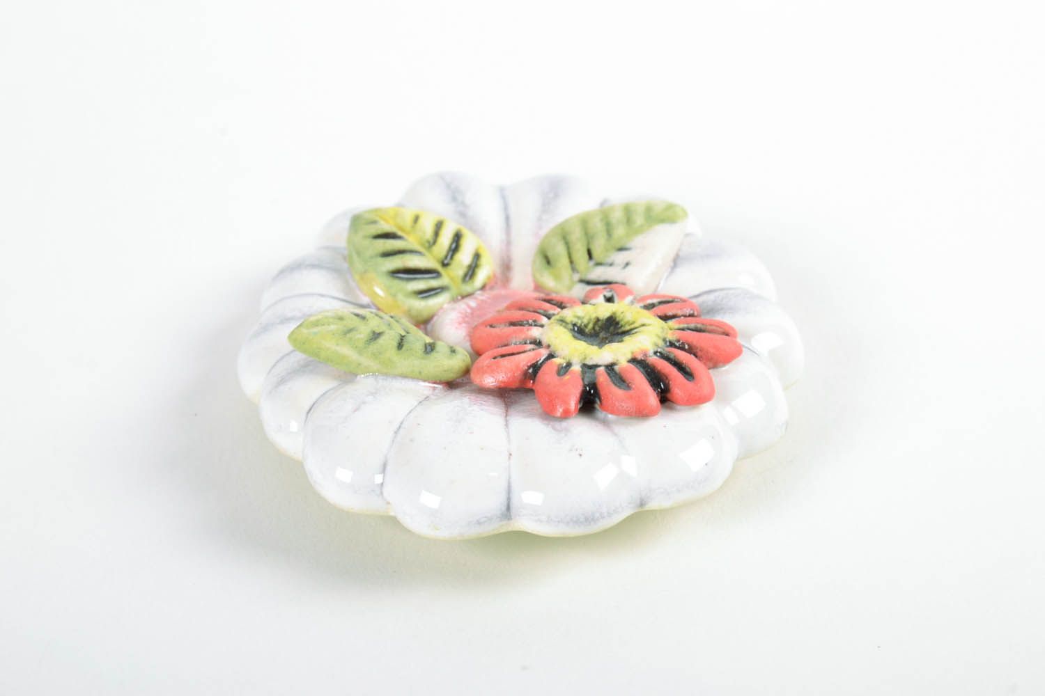 Ceramic fridge magnet Flower photo 4