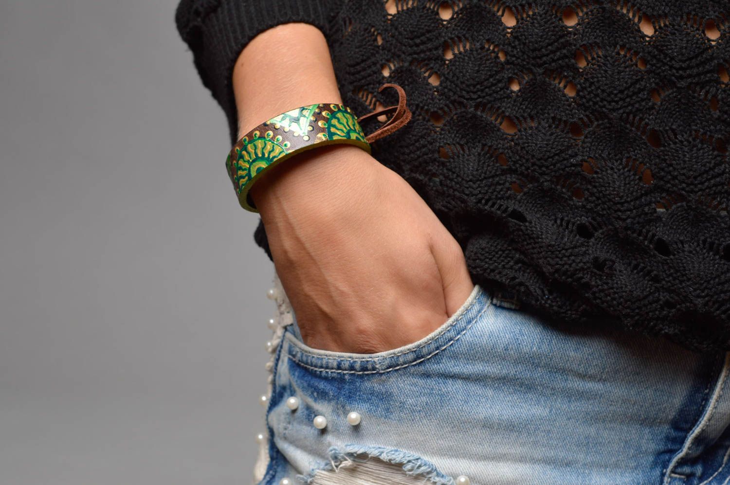 Handmade leather accessories painted bracelet for girls designer women jewlery photo 5