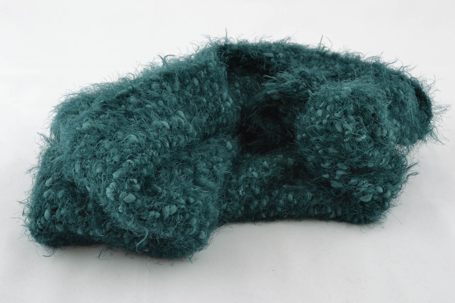 Écharpe-tube tricotée au crochet couleur émeraude photo 3