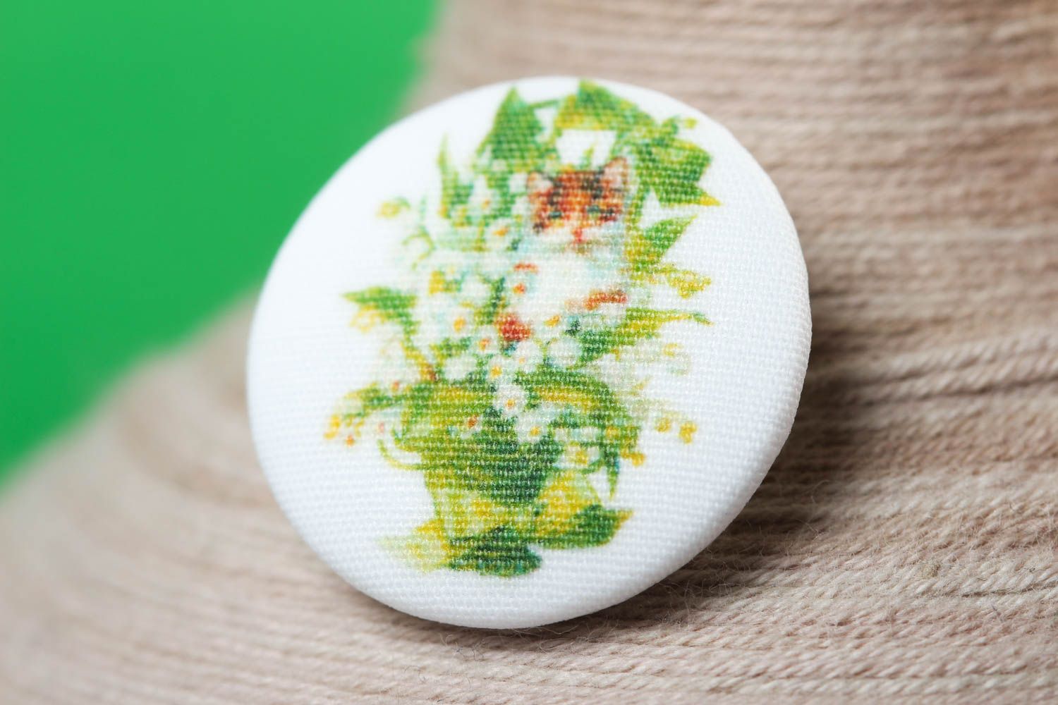 Stylish handmade plastic button cute fabric button with print gifts for her photo 1