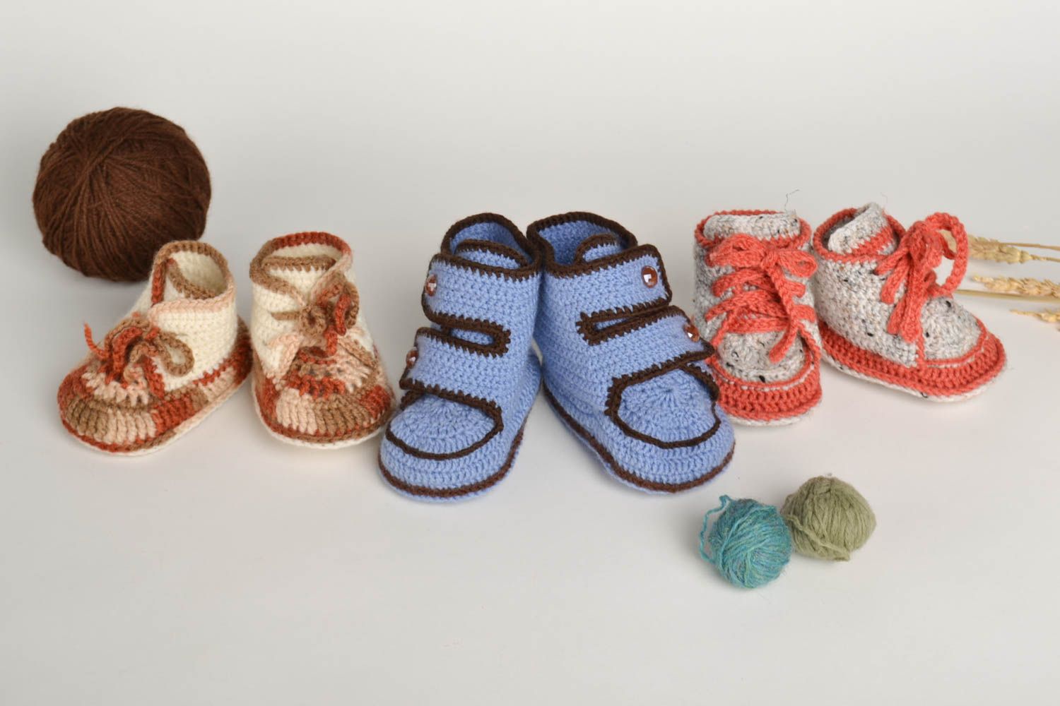 Unusual handmade crochet baby booties 3 pairs fashion kids warm baby booties photo 1