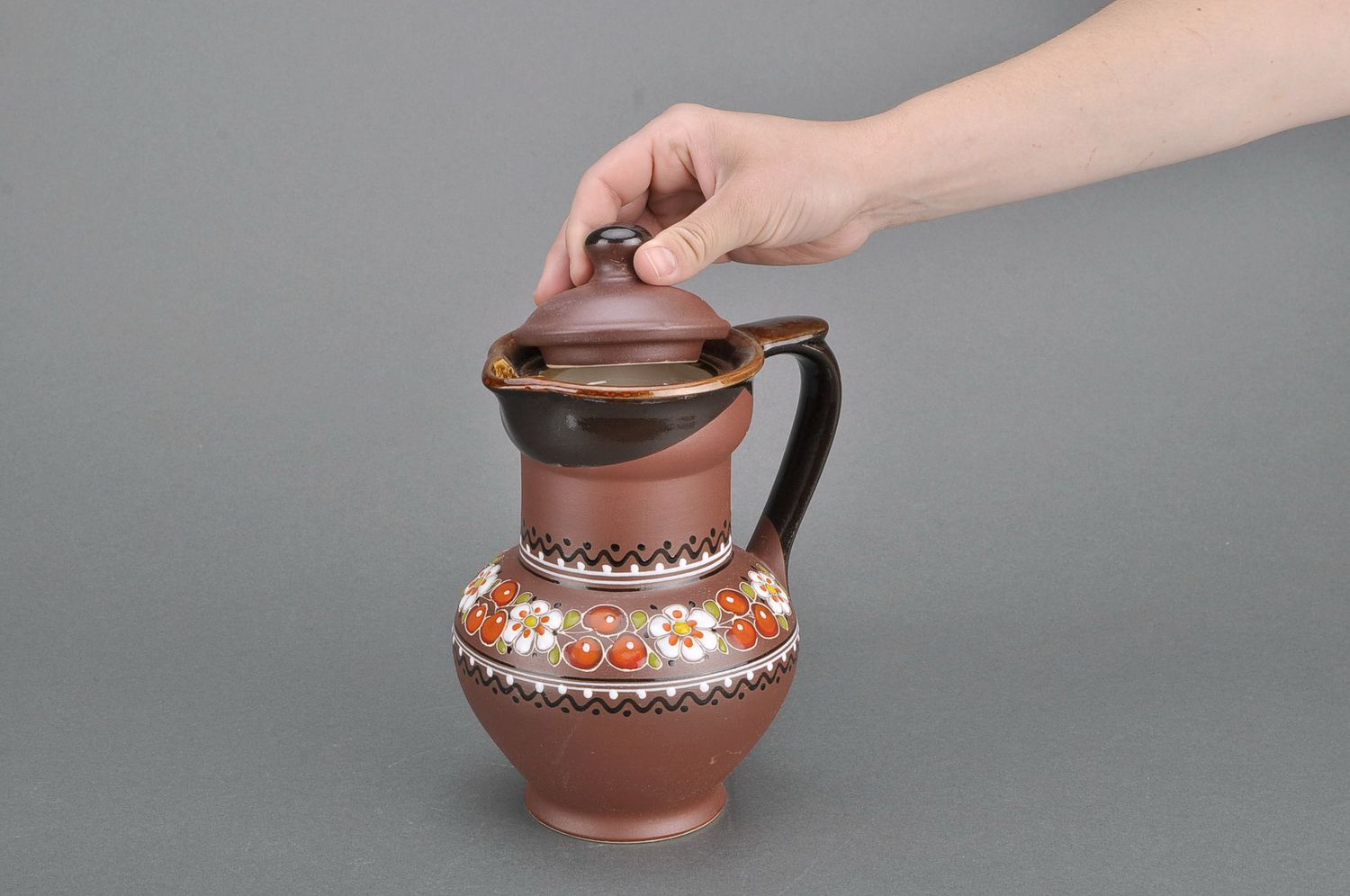 60 oz handmade brown ceramic milk jug with hand-painted pattern with handle and lid 2,34 lb photo 5