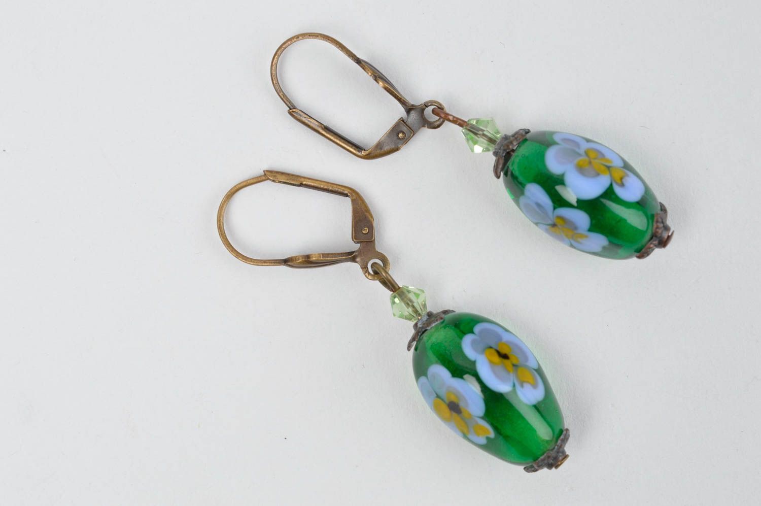 Handgemachtes Accessoire für Frauen Damen Schmuck Glas Ohrringe schöner Schmuck foto 2