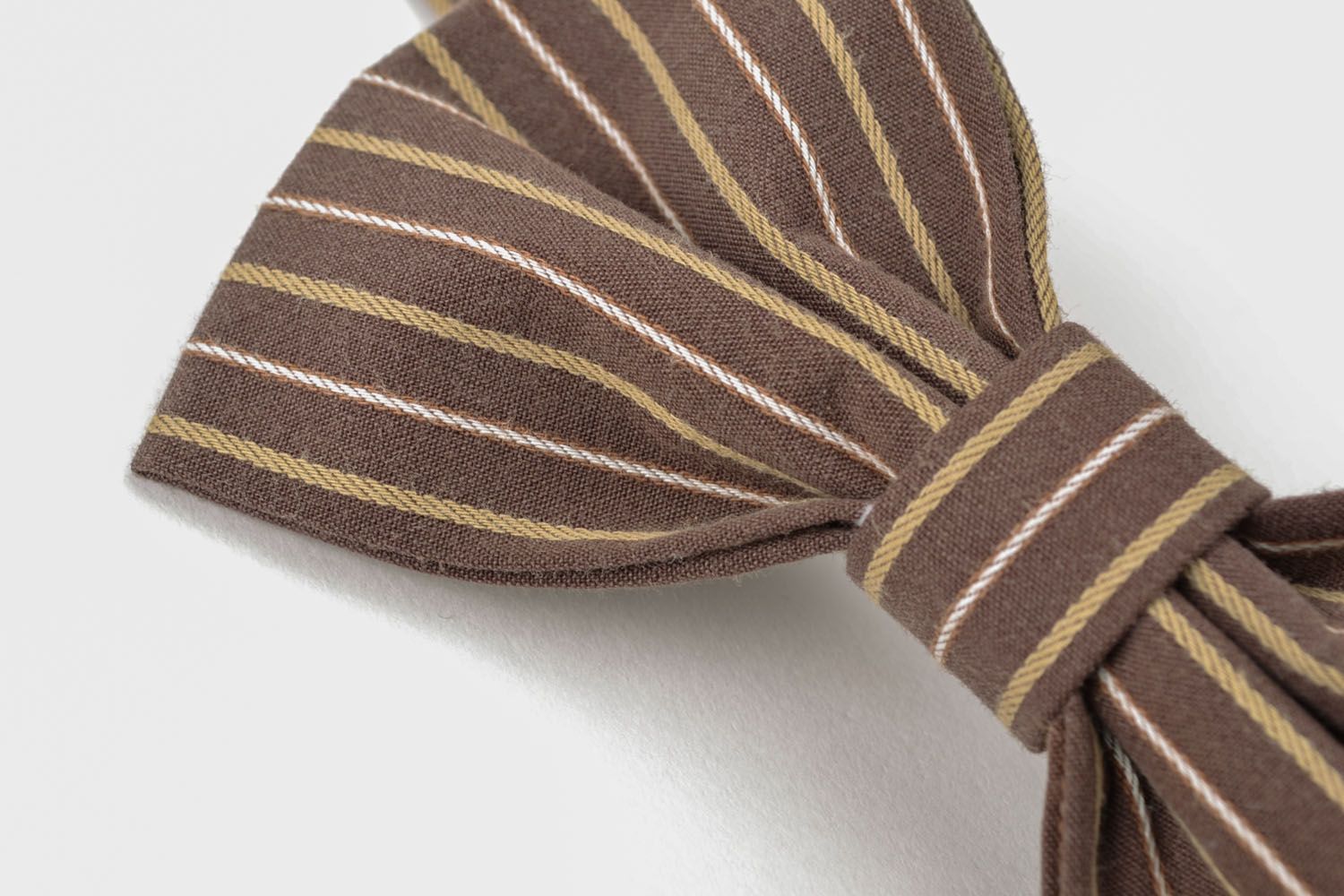 Striped bow tie photo 4