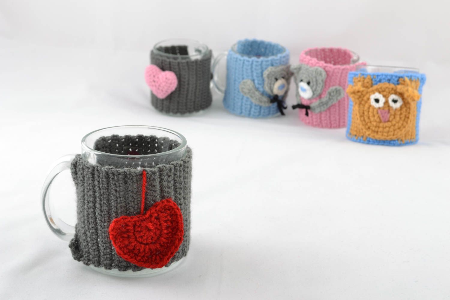 Glass cup with crochet cozy photo 5