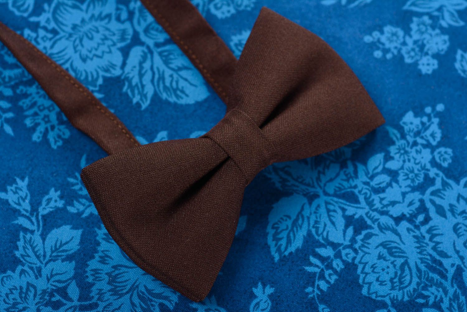 Braune Fliege Krawatte aus Textil foto 3