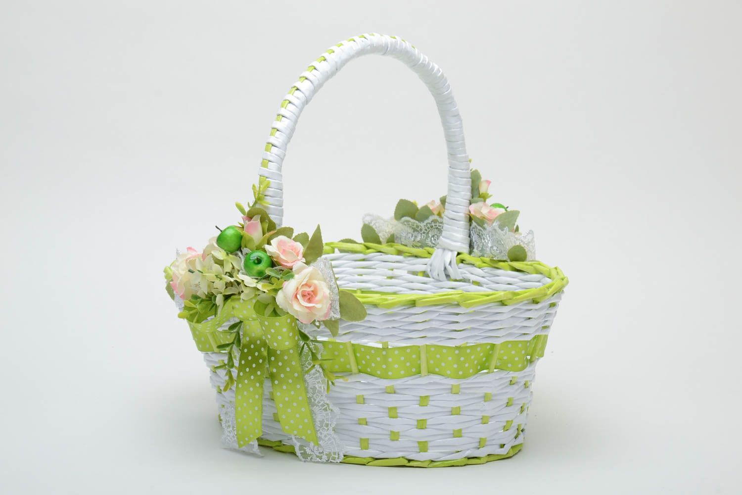 Newspaper basket decorated with flowers photo 2