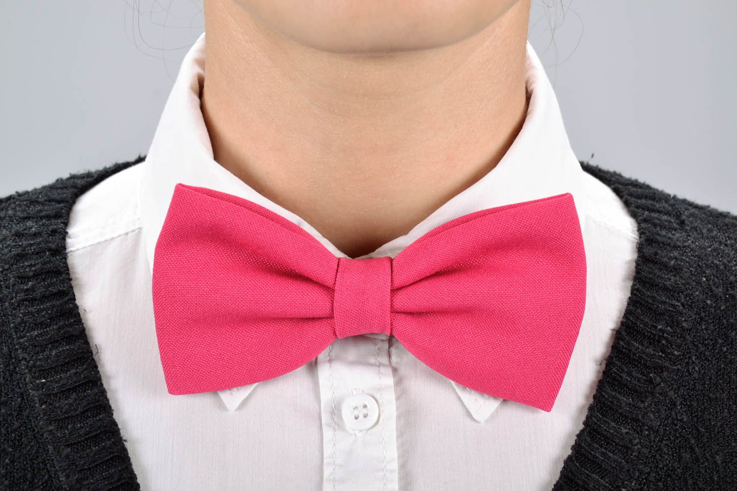Crimson bow tie  photo 5