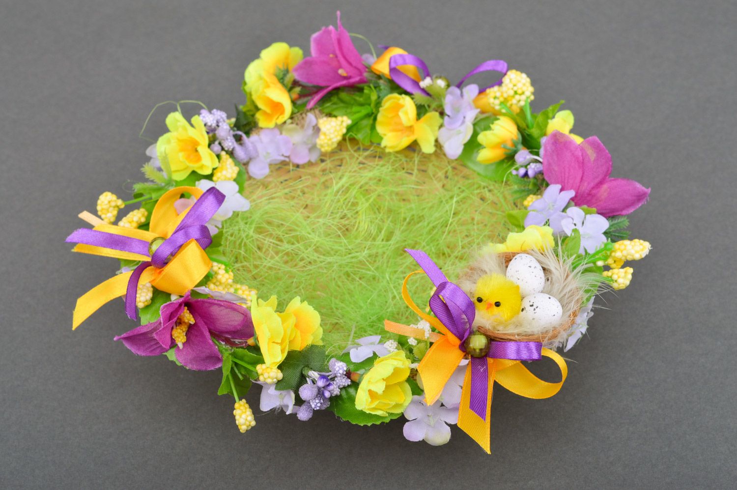 Handmade decorative woven Easter basket with flowers and chicken for desktop decor photo 5