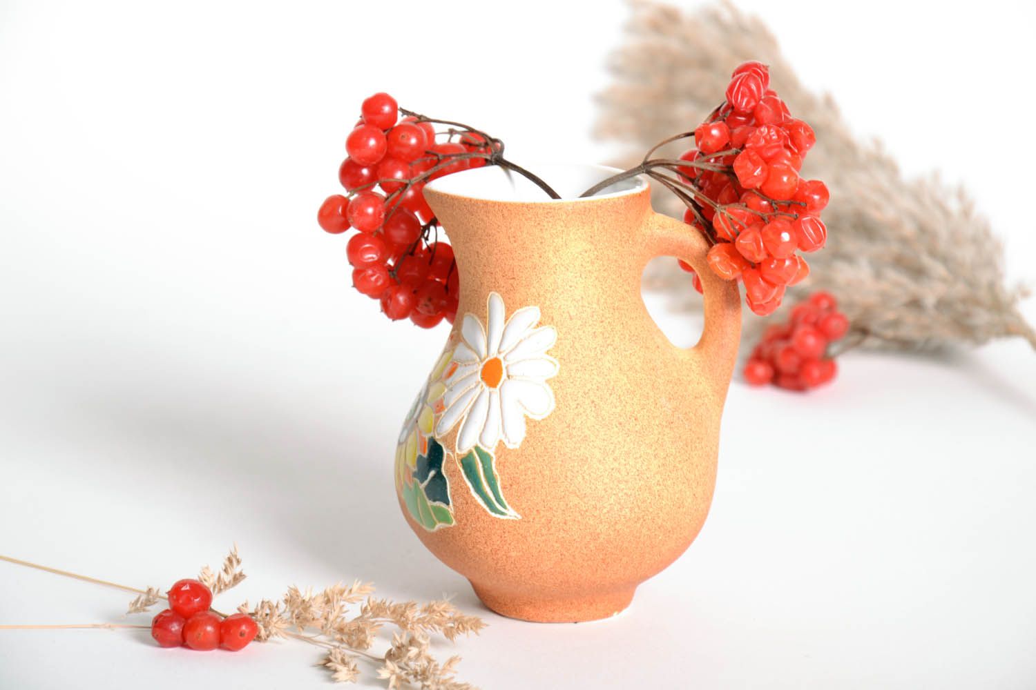 Porcelain 25 oz floral décor Sangria pitcher 5 inch 0,56 lb photo 1