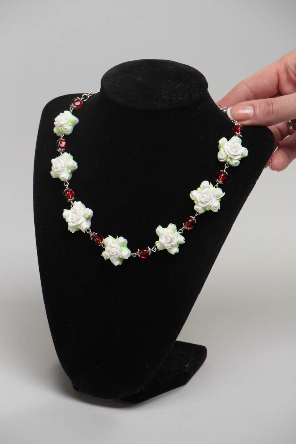 Necklace made of polymer clay with white roses handmade designer jewelry photo 5